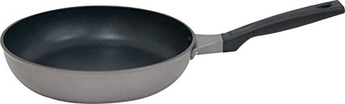 ウルシヤマ金属工業 フライパン 26cm 熟練職人が手造りのアルミ鋳物製 金物の産地新潟 こびりつきにくい 最高級グレードテフロンプラチナプラス加工 軽量 ガス火専用 日本製 熱伝導性 リョーガ PFOAフリー RYG-F26